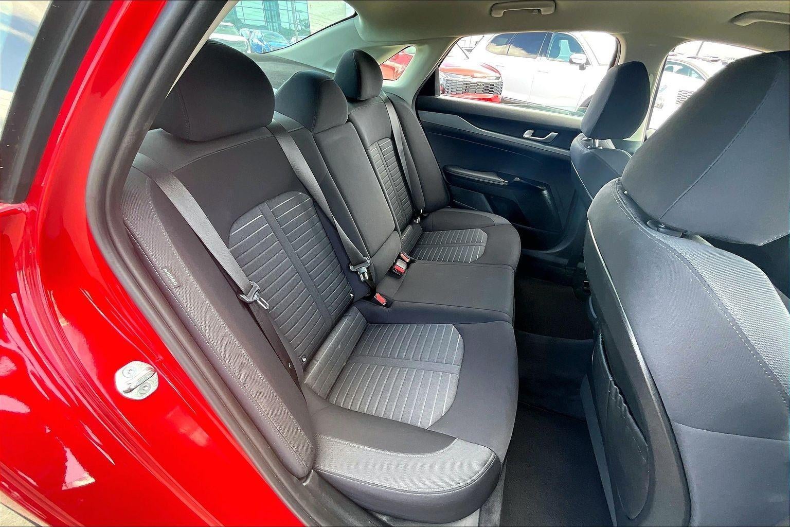 2025 Kia K5 LXS