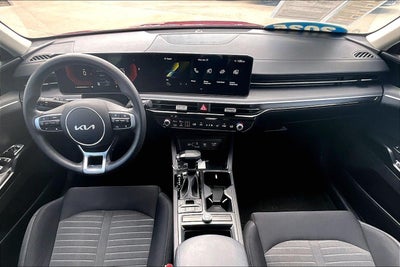 2025 Kia K5 LXS