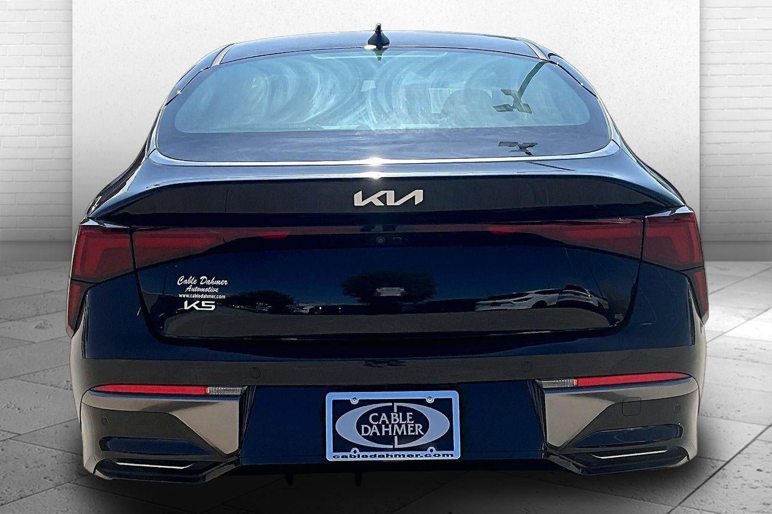 2025 Kia K5 LXS
