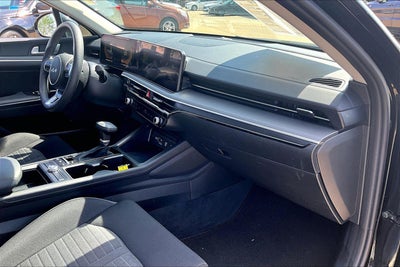 2025 Kia K5 LXS