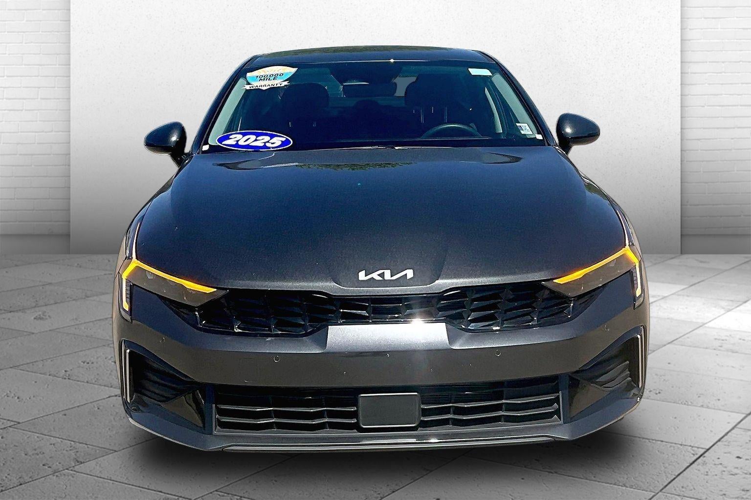 2025 Kia K5 LXS