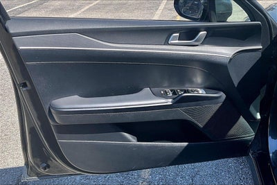 2025 Kia K5 LXS