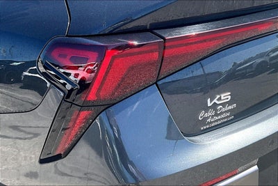 2025 Kia K5 LXS