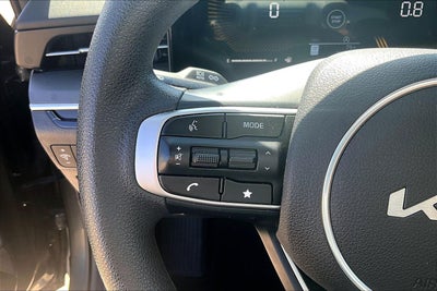 2025 Kia K5 LXS