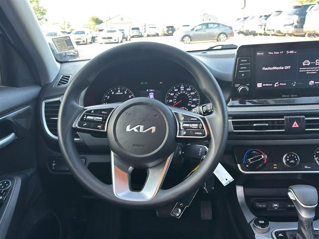 2023 Kia Seltos LX