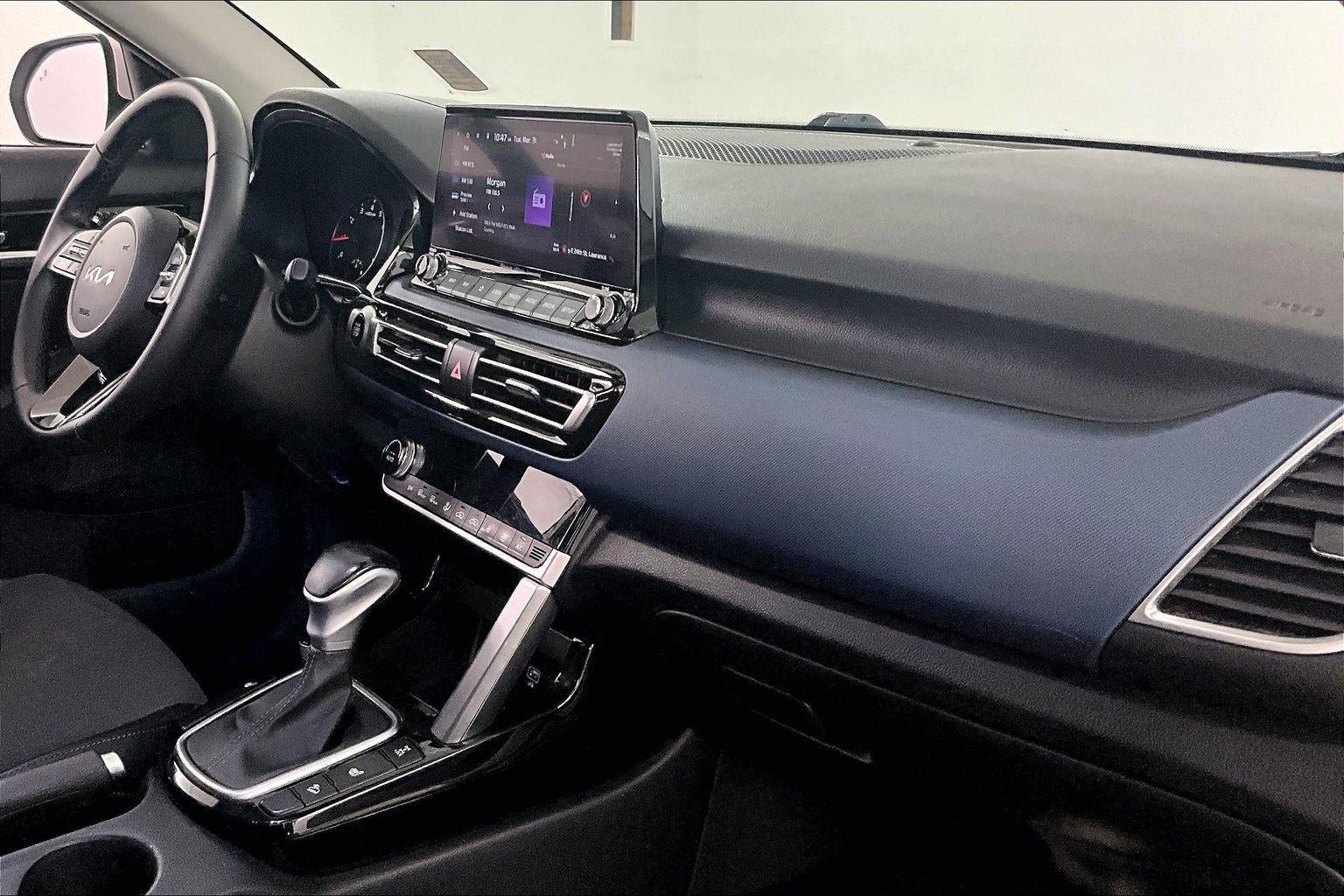 2023 Kia Seltos S