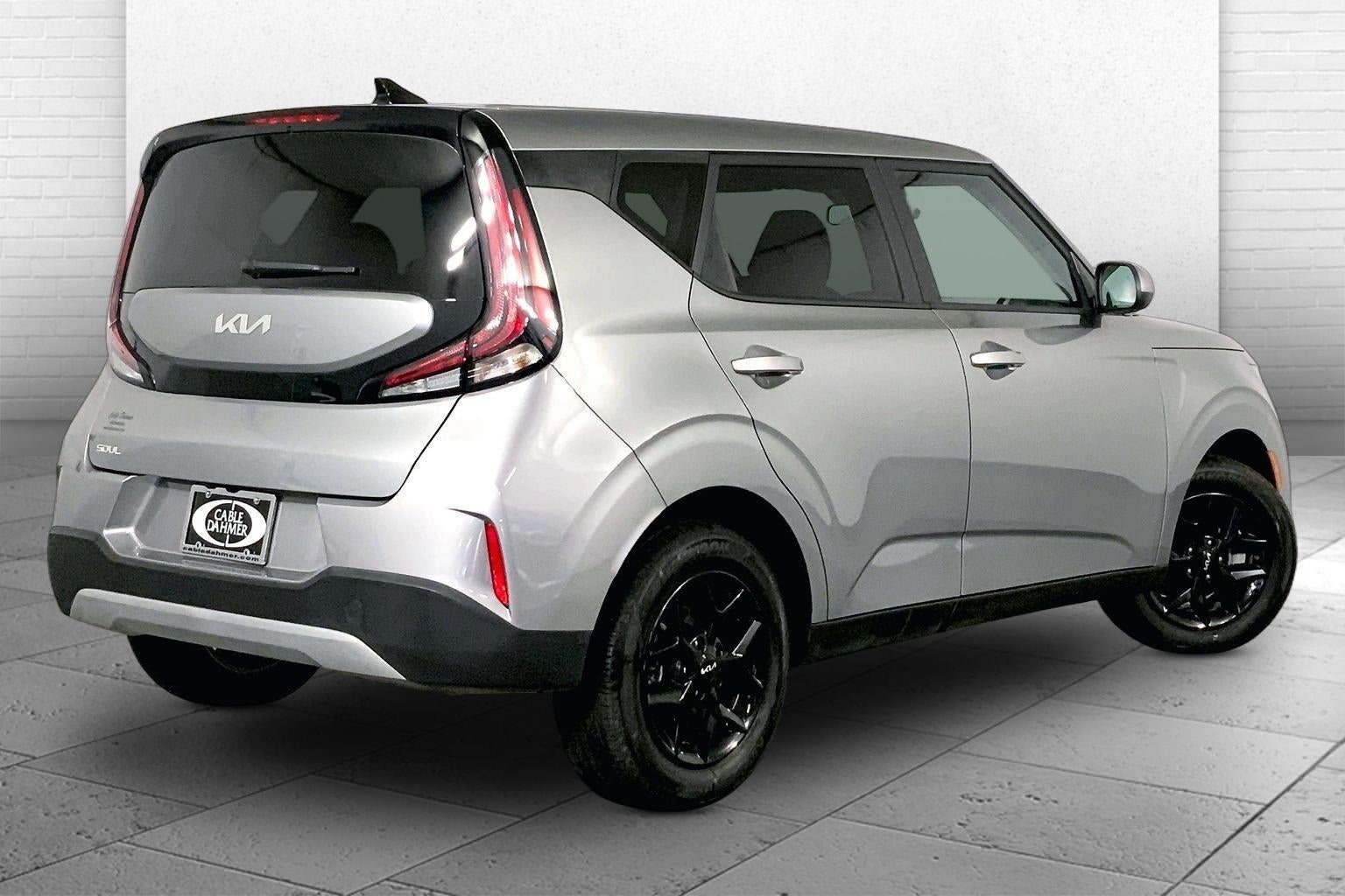 2025 Kia Soul LX