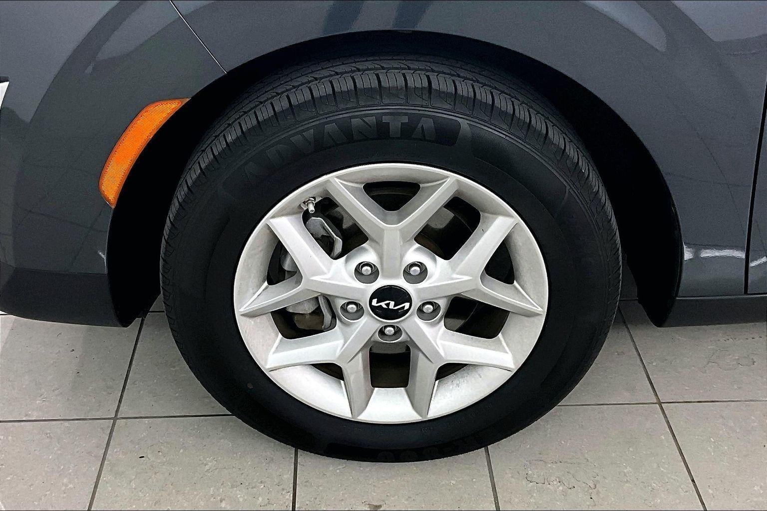 2024 Kia Soul LX