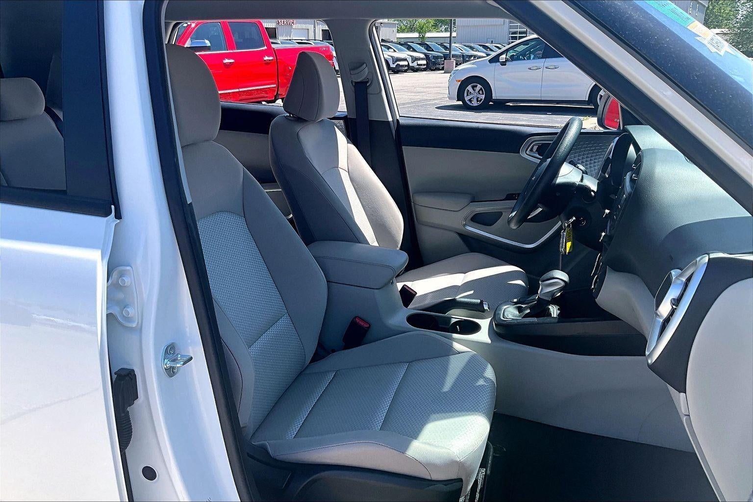 2025 Kia Soul LX