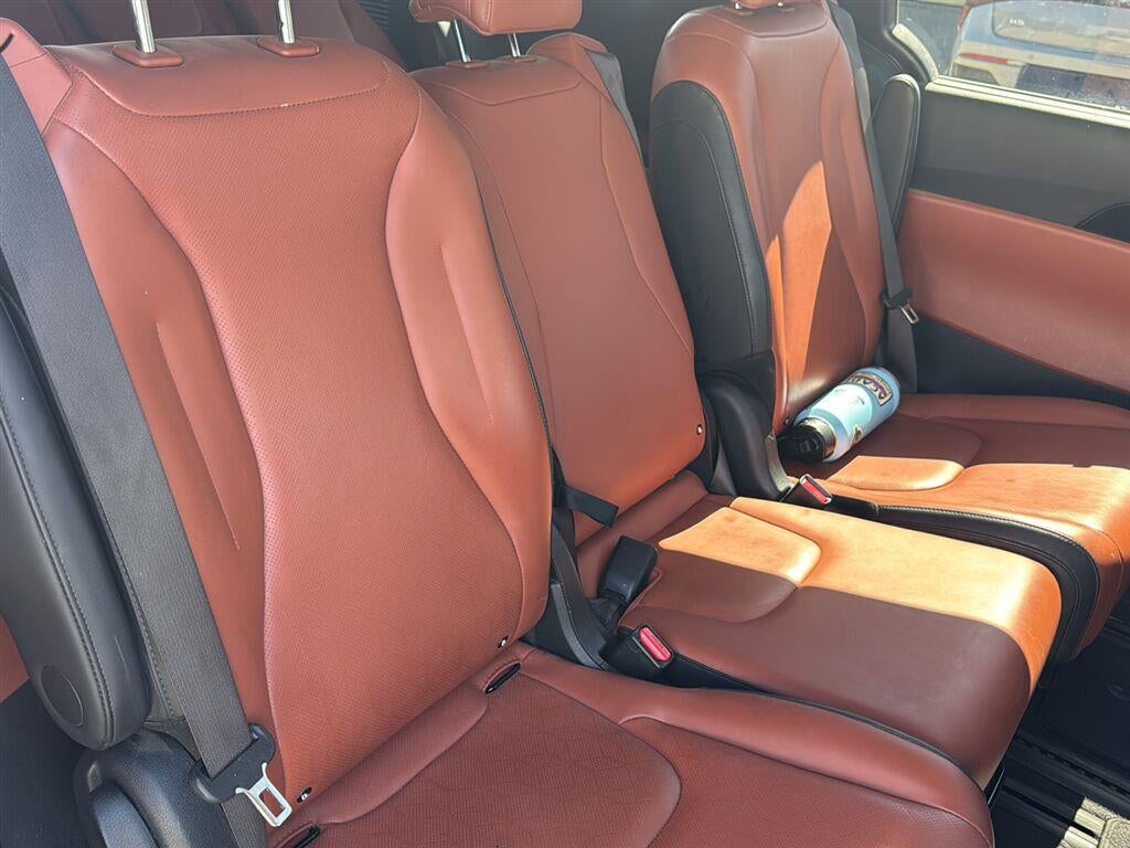 2024 Kia Carnival SX