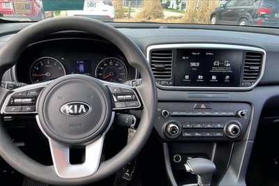 2022 Kia Sportage LX