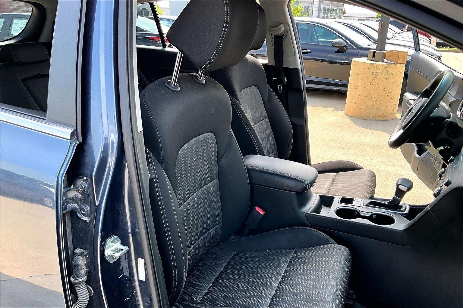 2022 Kia Sportage LX